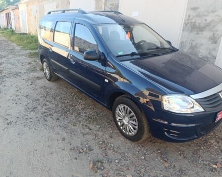 Синій Рено Логан, об'ємом двигуна 0 л та пробігом 124 тис. км за 5850 $, фото 1 на Automoto.ua