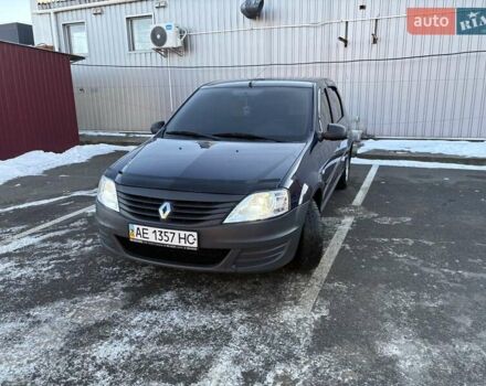 Синій Рено Логан, об'ємом двигуна 1.39 л та пробігом 136 тис. км за 5300 $, фото 1 на Automoto.ua