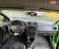 Зелений Рено Логан, об'ємом двигуна 1.46 л та пробігом 300 тис. км за 3200 $, фото 9 на Automoto.ua