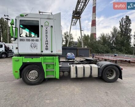 Рено Магнум 2008 в Киеве на Automoto.ua Белый Рено Магнум, объемом двигателя 12.78 л и пробегом 1 тыс. км за 10000 $, фото 4 на Automoto.ua