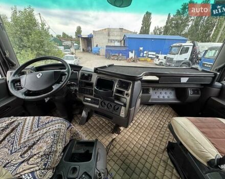 Рено Магнум 2008 в Киеве на Automoto.ua Белый Рено Магнум, объемом двигателя 12.78 л и пробегом 1 тыс. км за 10000 $, фото 8 на Automoto.ua