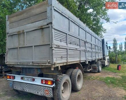 Белый Рено Магнум, объемом двигателя 11.96 л и пробегом 460 тыс. км за 5900 $, фото 6 на Automoto.ua