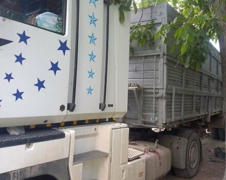 Белый Рено Магнум, объемом двигателя 11.96 л и пробегом 460 тыс. км за 5900 $, фото 1 на Automoto.ua