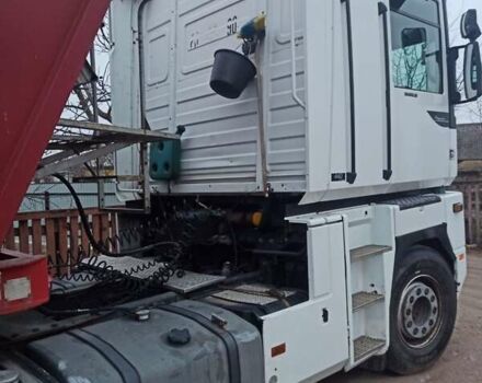 Белый Рено Магнум, объемом двигателя 12 л и пробегом 1000 тыс. км за 18500 $, фото 3 на Automoto.ua