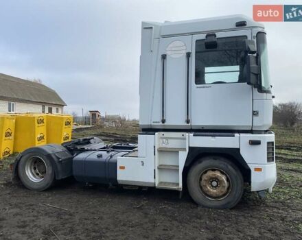 Білий Рено Магнум, об'ємом двигуна 11.93 л та пробігом 1 тис. км за 5500 $, фото 3 на Automoto.ua