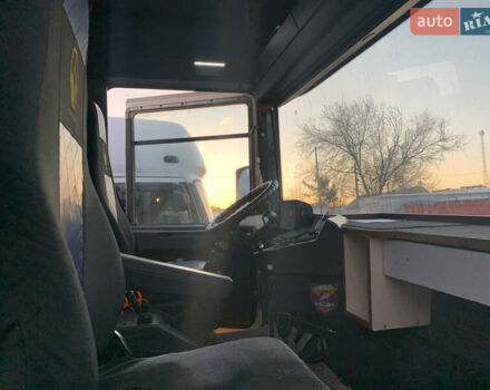 Рено Магнум 1997 в Кривом Роге на Automoto.ua Белый Рено Магнум, объемом двигателя 12 л и пробегом 825 тыс. км за 9500 $, фото 13 на Automoto.ua