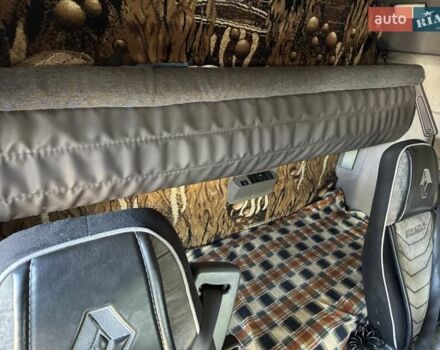 Білий Рено Магнум, об'ємом двигуна 12.13 л та пробігом 860 тис. км за 13500 $, фото 33 на Automoto.ua
