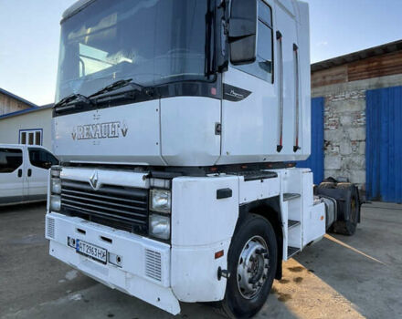 Белый Рено Магнум, объемом двигателя 11.9 л и пробегом 308 тыс. км за 4750 $, фото 10 на Automoto.ua