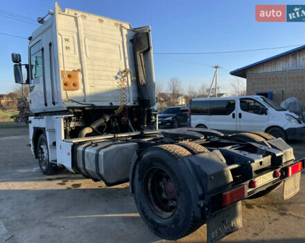 Белый Рено Магнум, объемом двигателя 11.9 л и пробегом 308 тыс. км за 4750 $, фото 3 на Automoto.ua