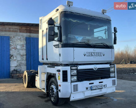 Белый Рено Магнум, объемом двигателя 11.9 л и пробегом 308 тыс. км за 4750 $, фото 1 на Automoto.ua