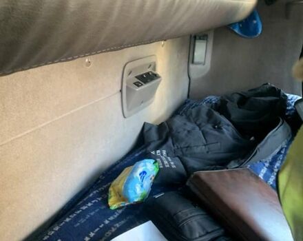 Белый Рено Магнум, объемом двигателя 12 л и пробегом 1 тыс. км за 9000 $, фото 6 на Automoto.ua