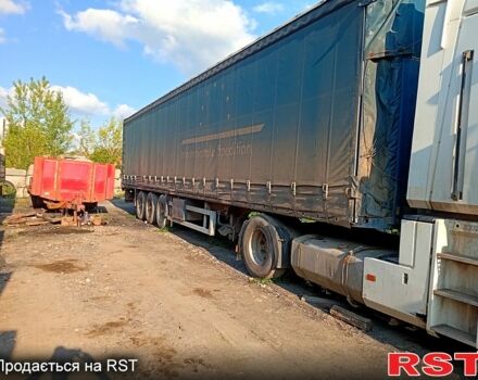 Белый Рено Магнум, объемом двигателя 12 л и пробегом 1000 тыс. км за 3500 $, фото 2 на Automoto.ua