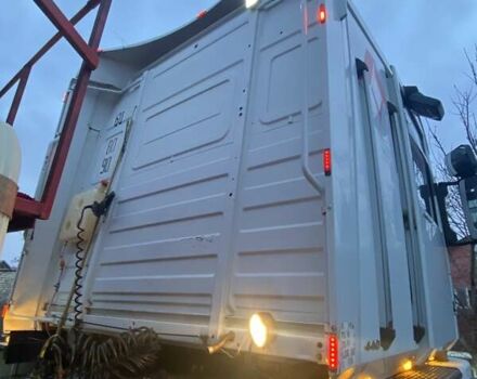 Белый Рено Магнум, объемом двигателя 11.9 л и пробегом 120 тыс. км за 6300 $, фото 1 на Automoto.ua