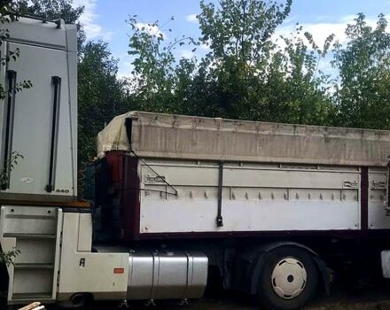 Белый Рено Магнум, объемом двигателя 0.12 л и пробегом 1452 тыс. км за 10500 $, фото 5 на Automoto.ua