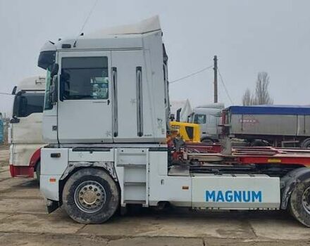 Білий Рено Магнум, об'ємом двигуна 12 л та пробігом 1 тис. км за 7200 $, фото 4 на Automoto.ua