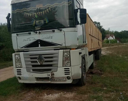 Белый Рено Магнум, объемом двигателя 11.9 л и пробегом 600 тыс. км за 7500 $, фото 9 на Automoto.ua