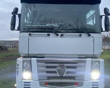Белый Рено Магнум, объемом двигателя 11.9 л и пробегом 120 тыс. км за 6300 $, фото 3 на Automoto.ua