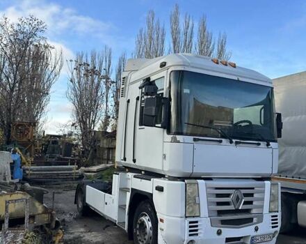 Белый Рено Магнум, объемом двигателя 0 л и пробегом 1 тыс. км за 5800 $, фото 1 на Automoto.ua