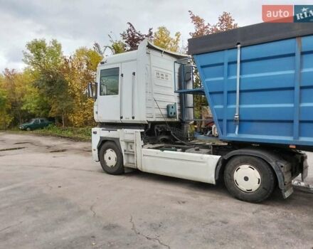 Белый Рено Магнум, объемом двигателя 12 л и пробегом 870 тыс. км за 4800 $, фото 10 на Automoto.ua