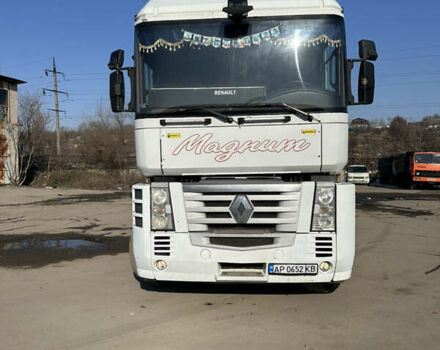 Белый Рено Магнум, объемом двигателя 0 л и пробегом 160 тыс. км за 7999 $, фото 2 на Automoto.ua
