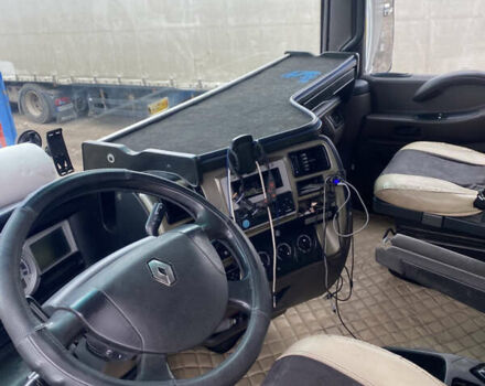 Рено Магнум 2007 в Киеве на Automoto.ua Белый Рено Магнум, объемом двигателя 12.8 л и пробегом 1 тыс. км за 7500 $, фото 13 на Automoto.ua