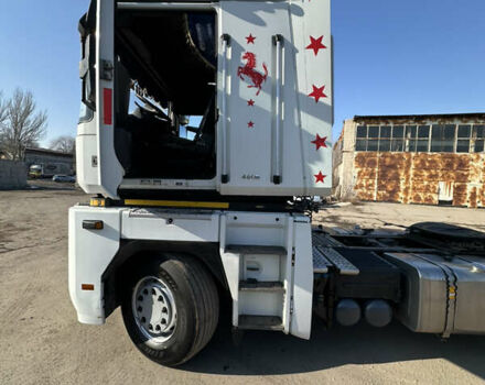 Белый Рено Магнум, объемом двигателя 0 л и пробегом 160 тыс. км за 7999 $, фото 3 на Automoto.ua