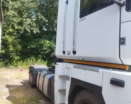 Белый Рено Магнум, объемом двигателя 12.8 л и пробегом 1 тыс. км за 8900 $, фото 1 на Automoto.ua