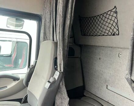 Белый Рено Магнум, объемом двигателя 12.78 л и пробегом 775 тыс. км за 10700 $, фото 24 на Automoto.ua