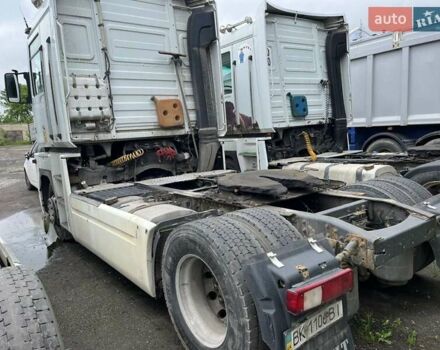 Белый Рено Магнум, объемом двигателя 0 л и пробегом 1 тыс. км за 6900 $, фото 1 на Automoto.ua