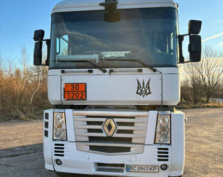 Белый Рено Магнум, объемом двигателя 12.9 л и пробегом 1 тыс. км за 10000 $, фото 12 на Automoto.ua