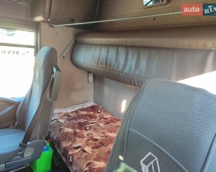 Белый Рено Магнум, объемом двигателя 12.78 л и пробегом 921 тыс. км за 15000 $, фото 7 на Automoto.ua