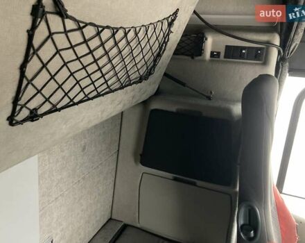 Белый Рено Магнум, объемом двигателя 12.78 л и пробегом 1 тыс. км за 15700 $, фото 16 на Automoto.ua