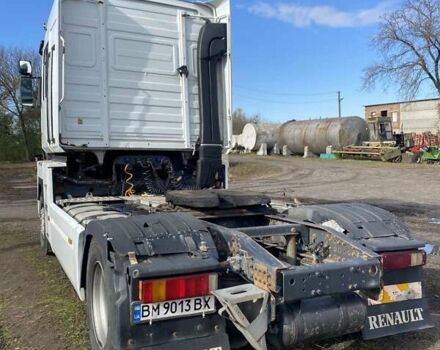 Белый Рено Магнум, объемом двигателя 12.78 л и пробегом 210 тыс. км за 10000 $, фото 5 на Automoto.ua