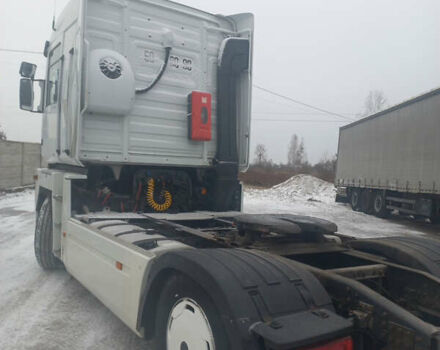 Белый Рено Магнум, объемом двигателя 12 л и пробегом 1 тыс. км за 15200 $, фото 2 на Automoto.ua