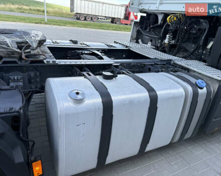 Белый Рено Магнум, объемом двигателя 12.7 л и пробегом 850 тыс. км за 17500 $, фото 22 на Automoto.ua
