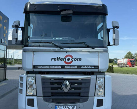 Белый Рено Магнум, объемом двигателя 12.7 л и пробегом 852 тыс. км за 17500 $, фото 8 на Automoto.ua