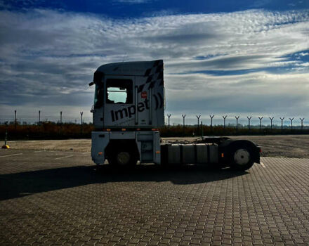 Білий Рено Магнум, об'ємом двигуна 12.78 л та пробігом 1 тис. км за 11000 $, фото 3 на Automoto.ua