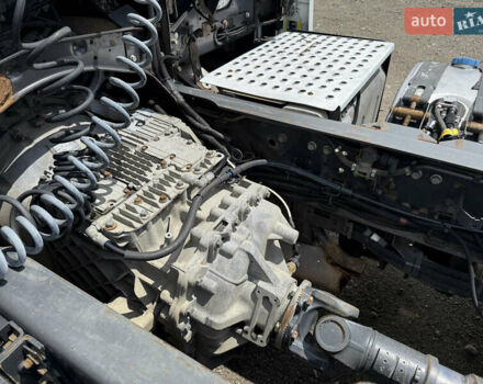Рено Магнум 2011 в Киеве на Automoto.ua Белый Рено Магнум, объемом двигателя 12.78 л и пробегом 300 тыс. км за 10100 $, фото 9 на Automoto.ua