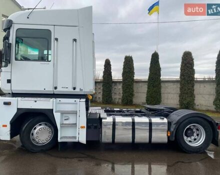 Белый Рено Магнум, объемом двигателя 12.78 л и пробегом 1 тыс. км за 11500 $, фото 4 на Automoto.ua