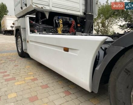 Белый Рено Магнум, объемом двигателя 12.77 л и пробегом 2 тыс. км за 15900 $, фото 13 на Automoto.ua
