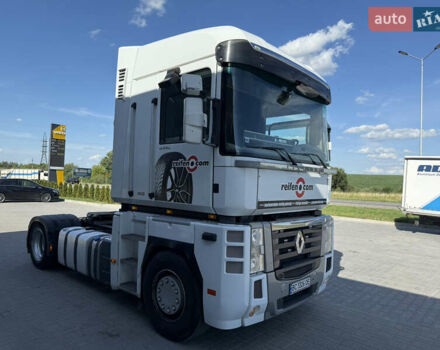 Белый Рено Магнум, объемом двигателя 12.7 л и пробегом 850 тыс. км за 17500 $, фото 1 на Automoto.ua