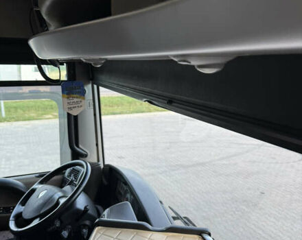 Белый Рено Магнум, объемом двигателя 12.7 л и пробегом 852 тыс. км за 17500 $, фото 26 на Automoto.ua