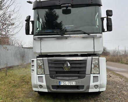 Белый Рено Магнум, объемом двигателя 12.9 л и пробегом 999 тыс. км за 12999 $, фото 1 на Automoto.ua