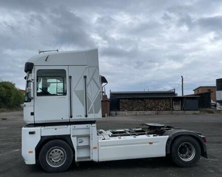 Белый Рено Магнум, объемом двигателя 12.78 л и пробегом 1 тыс. км за 11000 $, фото 5 на Automoto.ua