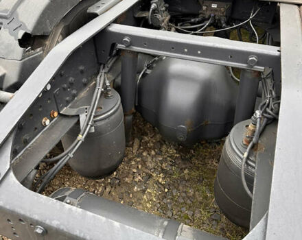 Белый Рено Магнум, объемом двигателя 12.9 л и пробегом 999 тыс. км за 12999 $, фото 8 на Automoto.ua