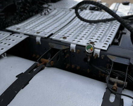 Белый Рено Магнум, объемом двигателя 12.78 л и пробегом 900 тыс. км за 17700 $, фото 10 на Automoto.ua