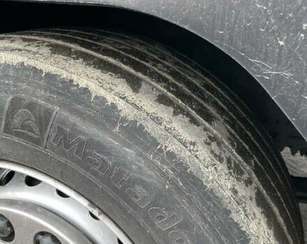 Белый Рено Магнум, объемом двигателя 12.78 л и пробегом 1 тыс. км за 11000 $, фото 6 на Automoto.ua