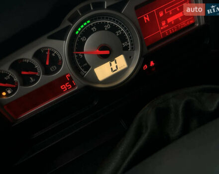 Білий Рено Магнум, об'ємом двигуна 0 л та пробігом 212 тис. км за 13500 $, фото 8 на Automoto.ua