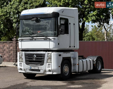 Белый Рено Магнум, объемом двигателя 12.78 л и пробегом 900 тыс. км за 17700 $, фото 1 на Automoto.ua