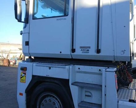 Белый Рено Магнум, объемом двигателя 12.78 л и пробегом 1 тыс. км за 11499 $, фото 17 на Automoto.ua